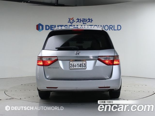 Honda Odyssey 3.5 4th — пробег 99 619 км