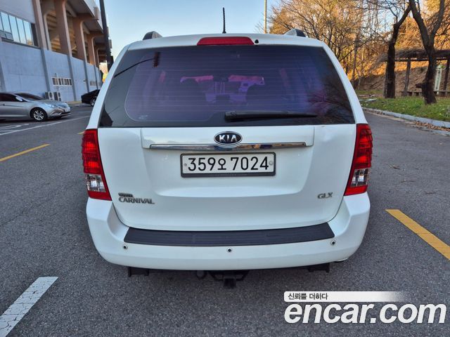 Kia Carnival Grand Carnival GLX Standard — пробег 160 786 км