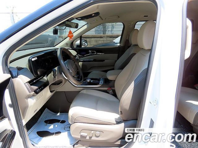 Kia Carnival Diesel 9-Seater Signature — пробег 49 940 км