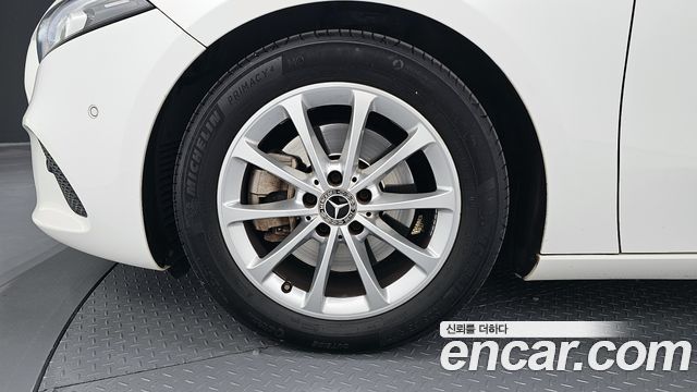 Mercedes-Benz A-Class A220 Sedan — пробег 62 365 км