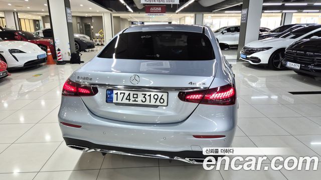 Mercedes-Benz E-Class E220d 4MATIC AMG Line — пробег 29 320 км