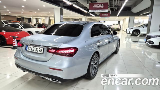 Mercedes-Benz E-Class E220d 4MATIC AMG Line — пробег 29 320 км