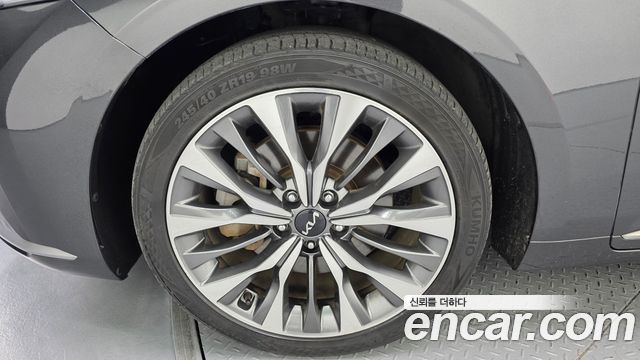 Kia K8 2.5 Gasoline 2WD Signature — пробег 134 070 км
