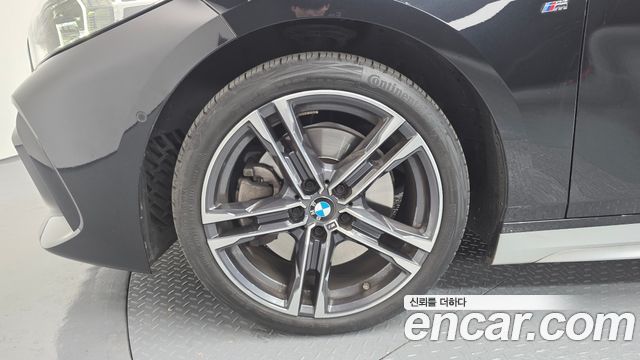 BMW 1-Series 120i M Sports — пробег 18 043 км
