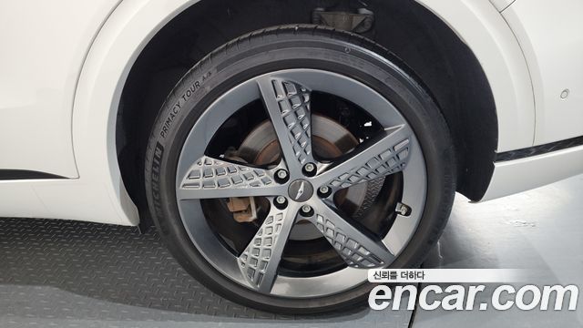 Genesis GV70 из Кореи Encar