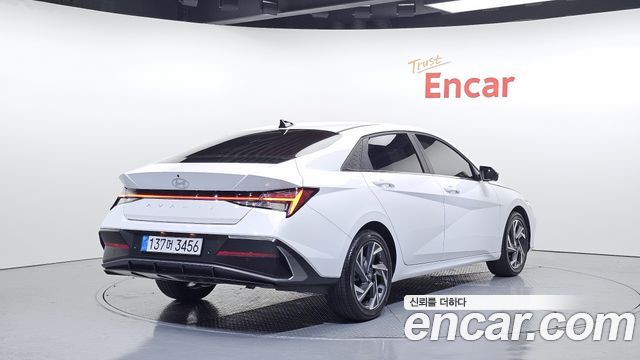 Hyundai AVANTE из Кореи Encar