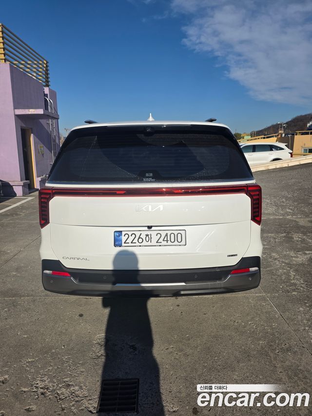 Kia Carnival из Кореи Encar