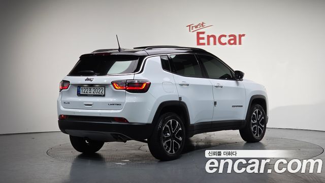 Jeep Compass из Кореи Encar