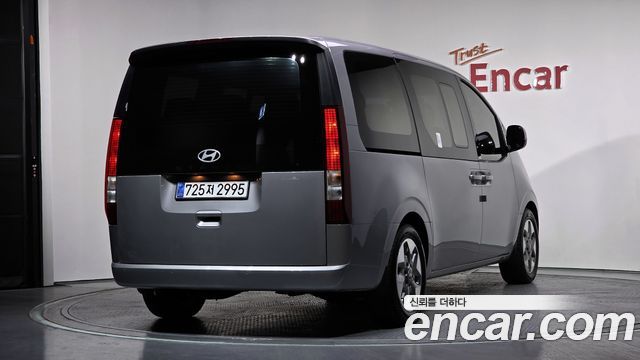 Hyundai Staria из Кореи Encar