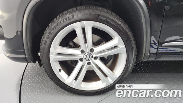 Volkswagen Tiguan из Кореи Encar