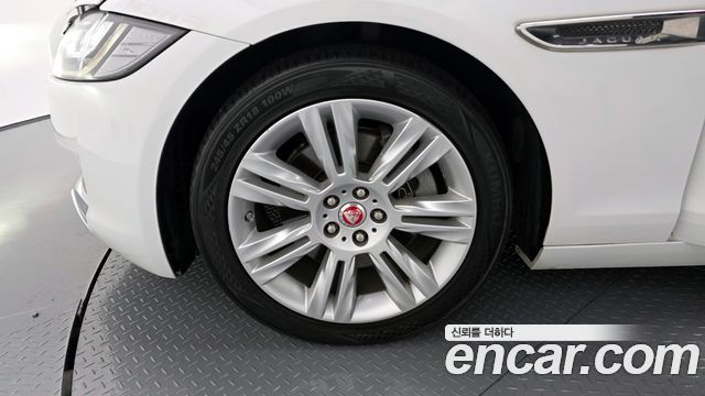 Jaguar XF из Кореи Encar