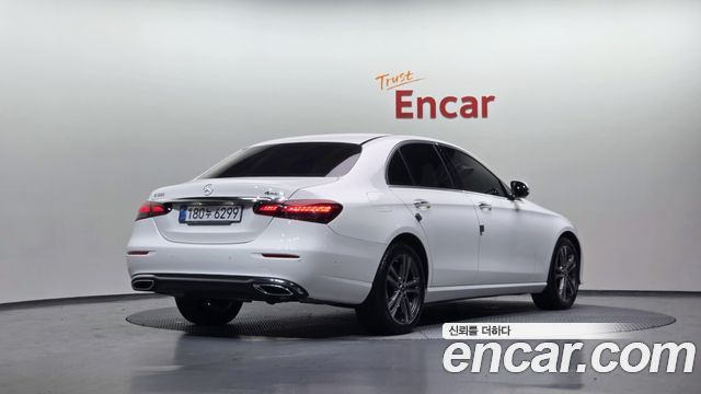 Mercedes-Benz E-Class из Кореи Encar