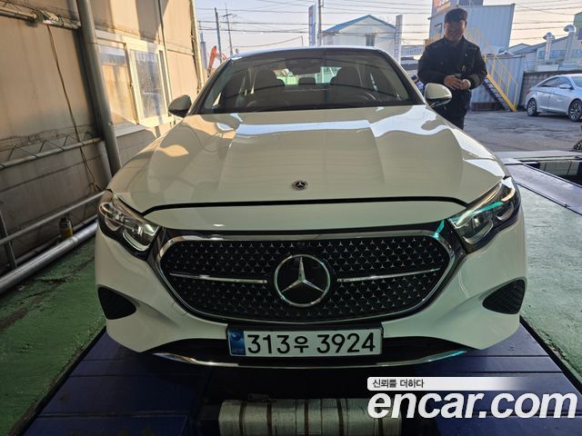 Mercedes-Benz E-Class из Кореи Encar