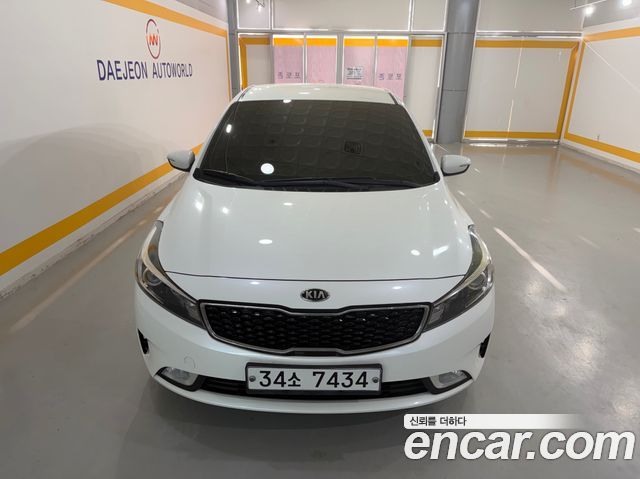 Kia K3 Trendy — пробег 114 950 км — фото 1 из 5