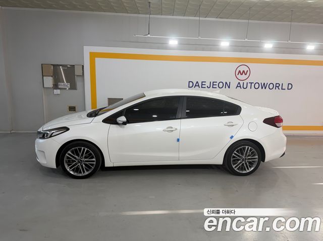 Kia K3 Trendy — пробег 114 950 км — фото 3 из 5