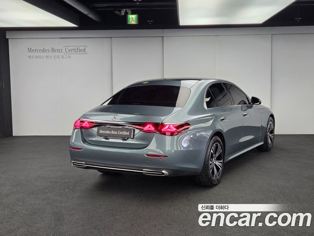 Mercedes-Benz E-Class из Кореи Encar