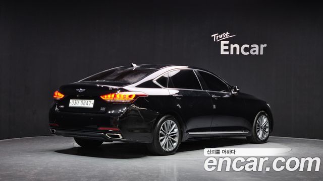 Hyundai Genesis из Кореи Encar