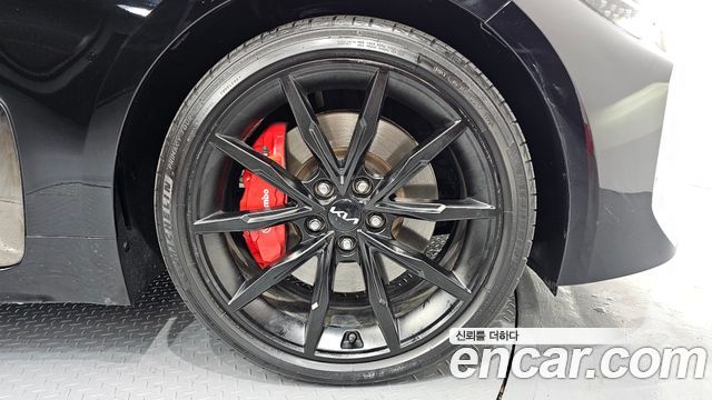 Kia Stinger из Кореи Encar