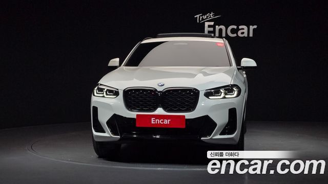 BMW X4 xDrive20i M Sport — пробег 13 127 км — фото 3 из 5