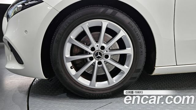 Mercedes-Benz A-Class из Кореи Encar