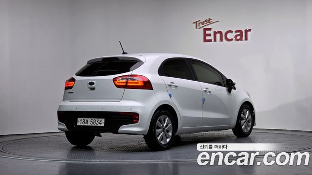 Kia pride из Кореи Encar