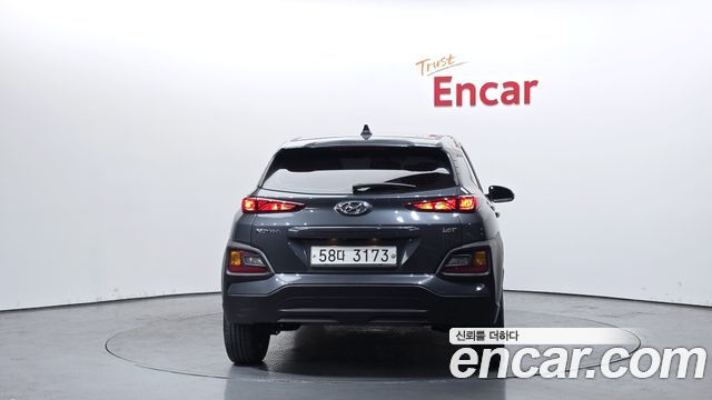 Hyundai Kona из Кореи Encar