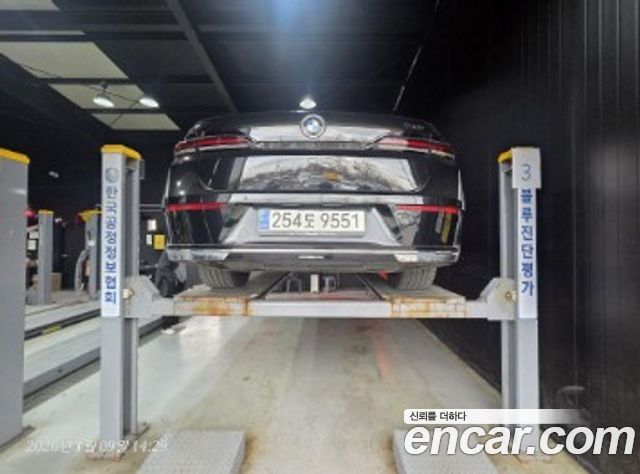 BMW 7-Series из Кореи Encar