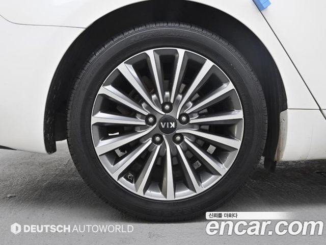 Kia K7 из Кореи Encar