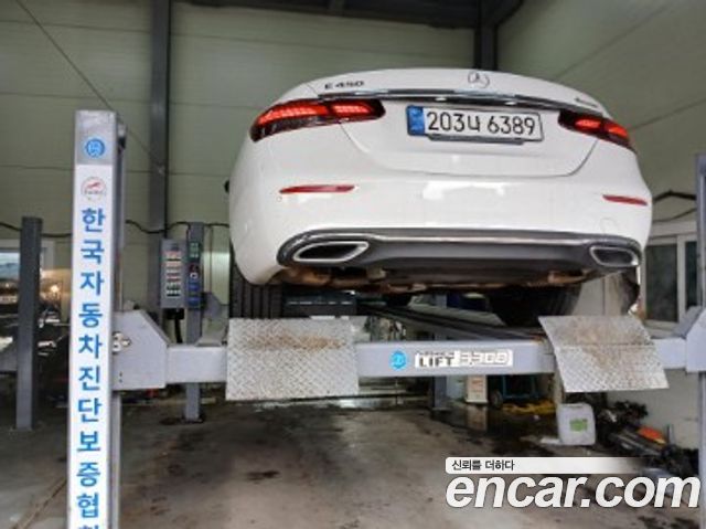 Mercedes-Benz E-Class из Кореи Encar