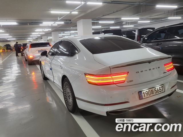 Genesis G80 из Кореи Encar