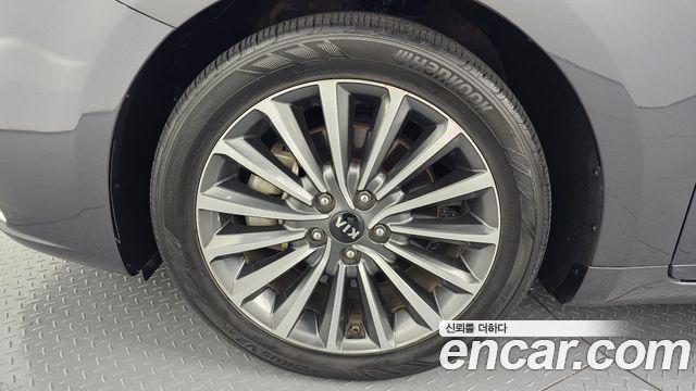 Kia K7 из Кореи Encar