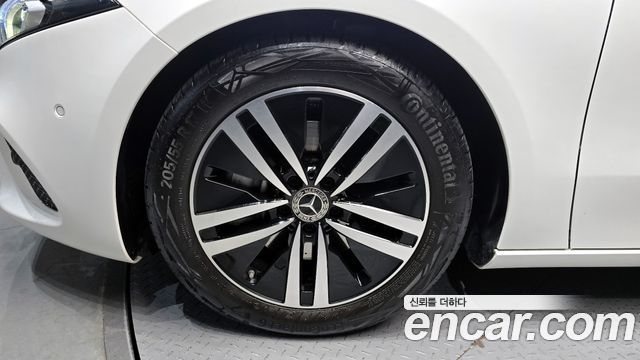 Mercedes-Benz A-Class из Кореи Encar