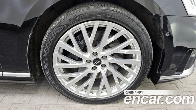 Audi A8 из Кореи Encar