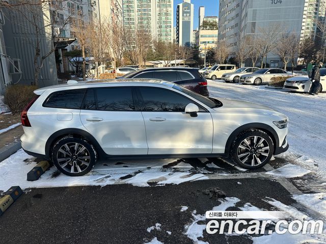 Volvo V60 из Кореи Encar