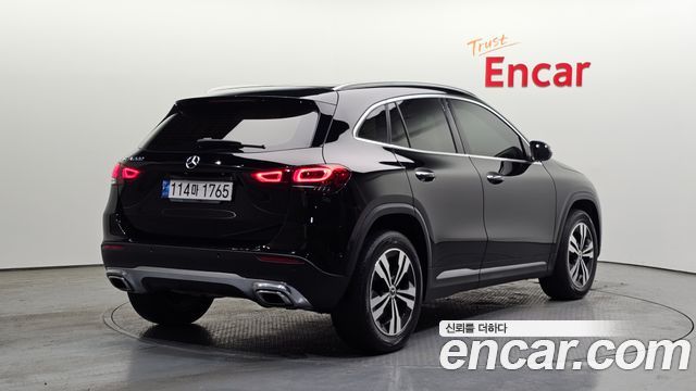 Mercedes-Benz GLA-Class из Кореи Encar