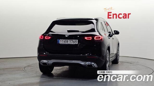 Mercedes-Benz GLA-Class из Кореи Encar