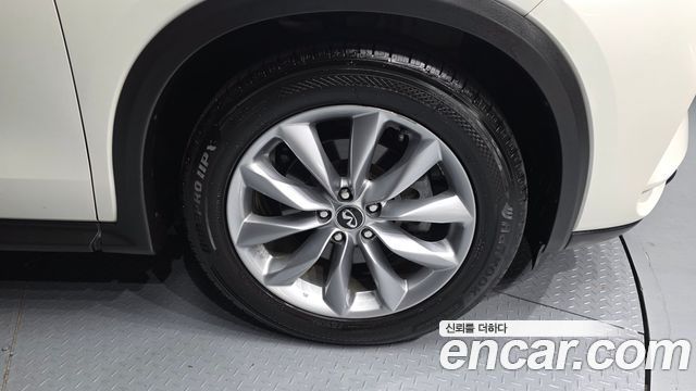 Infiniti QX50 из Кореи Encar