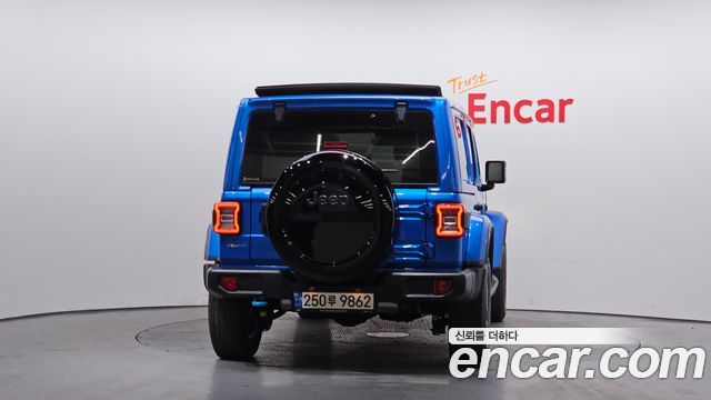 Jeep Wrangler 2.0 Overland Power Top 4Door 4xe — пробег 43 028 км — фото 4 из 5