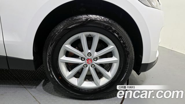 Jaguar F-PACE из Кореи Encar