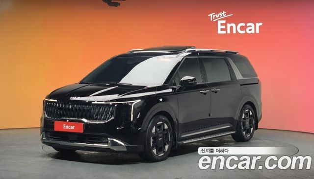 Kia Carnival Gasoline 9-Seater Signature — пробег 15 086 км — фото 1 из 5