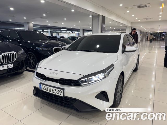 Kia K3 из Кореи Encar