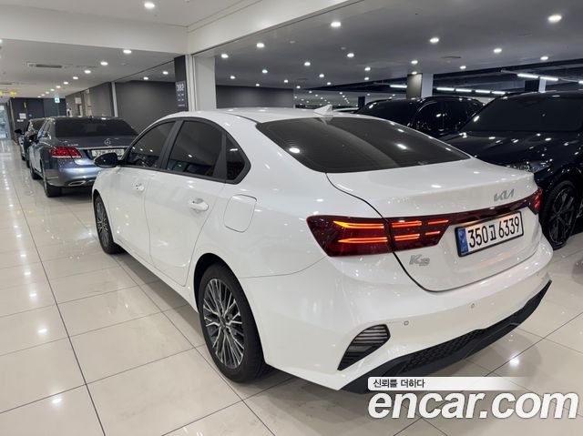 Kia K3 из Кореи Encar