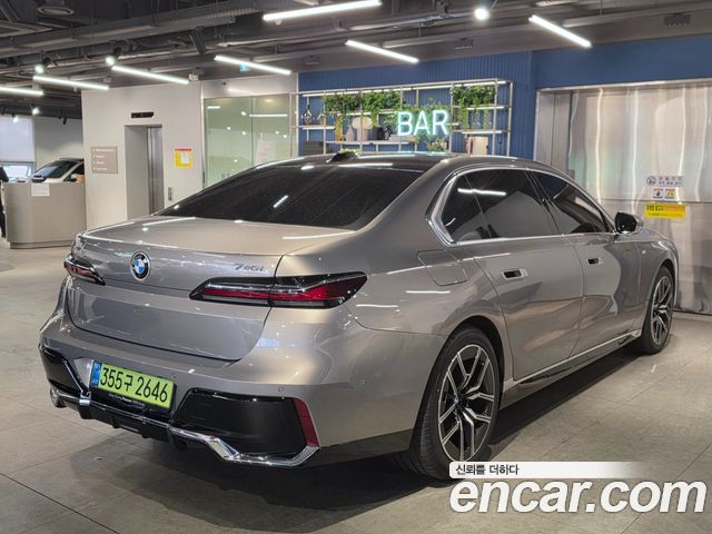 BMW 7-Series из Кореи Encar