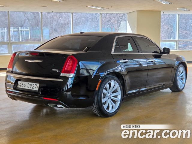 Chrysler 300C из Кореи Encar