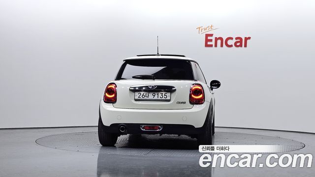 Mini Cooper из Кореи Encar