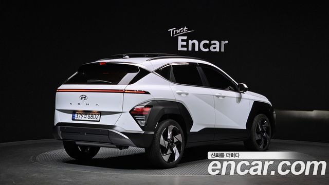 Hyundai Kona из Кореи Encar