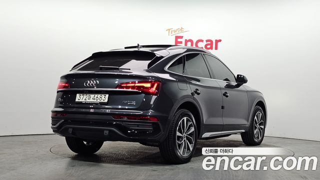 Audi Q5 45 TFSI Quattro Sportback — пробег 15 646 км — фото 2 из 5