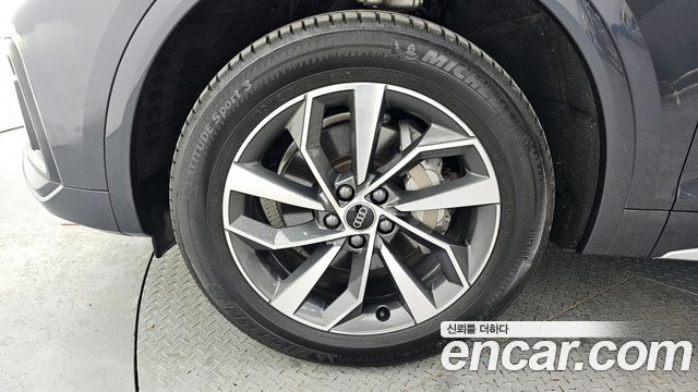 Audi Q5 45 TFSI Quattro Sportback — пробег 15 646 км — фото 5 из 5