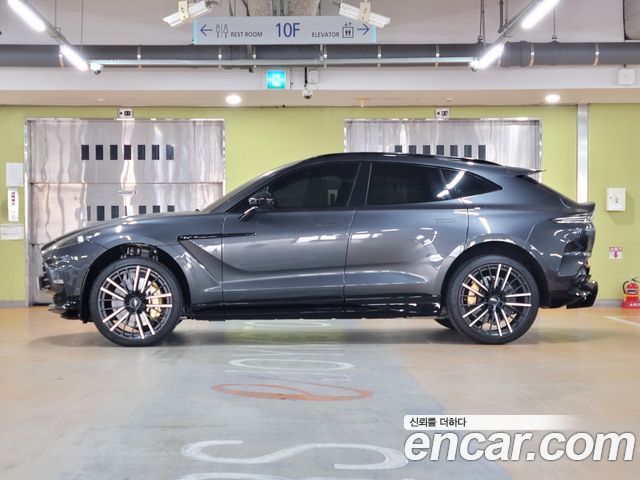 Astonmartin DBX из Кореи Encar