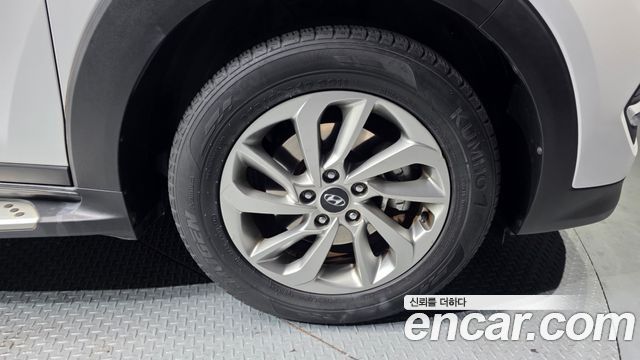 Hyundai Tucson из Кореи Encar